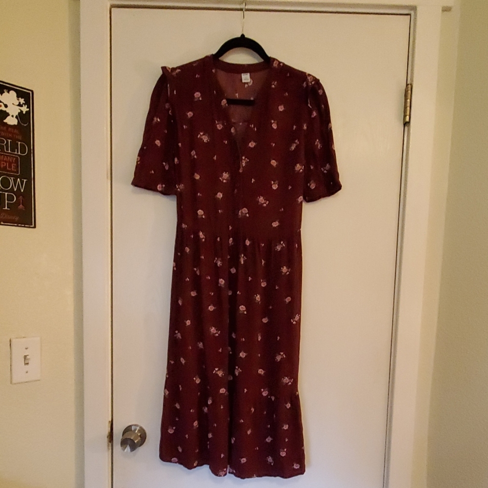 Old navy burgundy dress size small